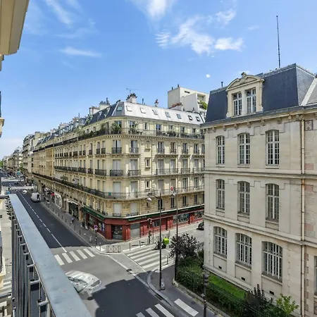 Trocadero & Arc De Triomphe With Balcony - Cityapartmentstay Apartamento